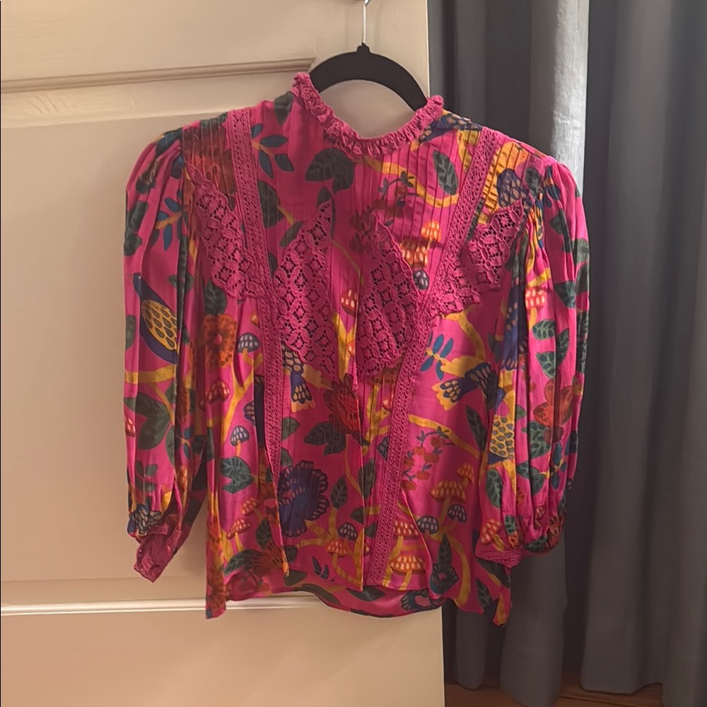 FARM Rio Pink and Purple Ruffled Blouse with Bib Collar